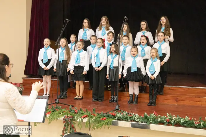 Zengő kicsik karácsonyi koncerten